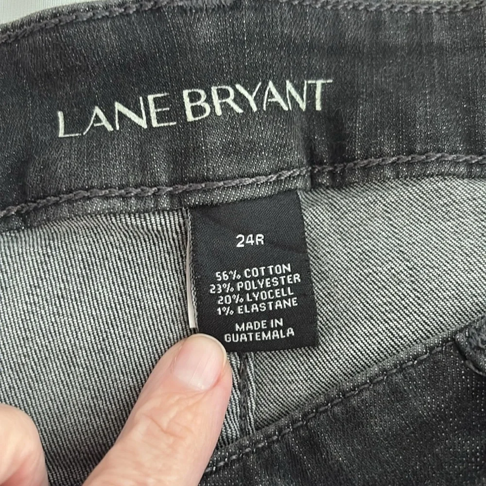 Lane Bryant Black Skinny Jeans with Distressed Hem. Size 24R
Made w/1% Elastane. - Picture 8 of 11